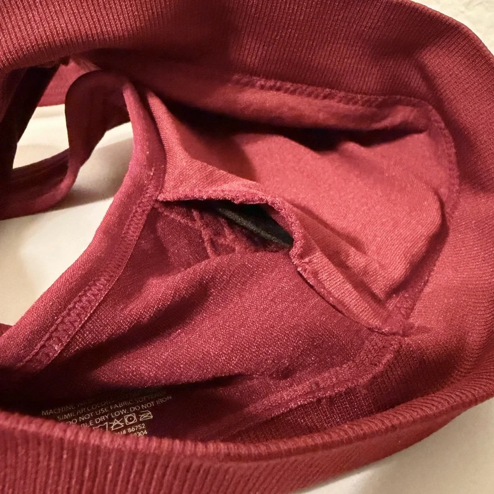 2 Layer8 Qwick-Dry Padded Sports Bras | Maroon & Grey - Picture 13 of 13